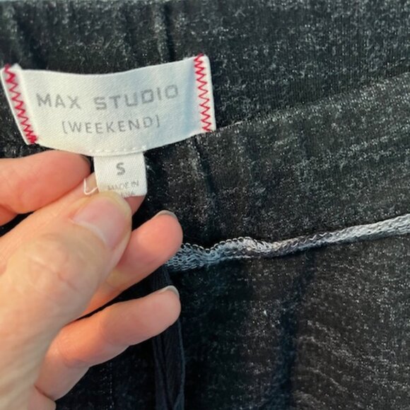 Max Studio Weekend Jogger - Picture 2 of 4